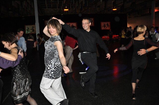 min 2008 11 08 fous swing 384